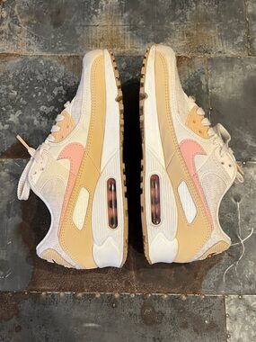 Nike Air Max 90 SE Sun Club Sneakers